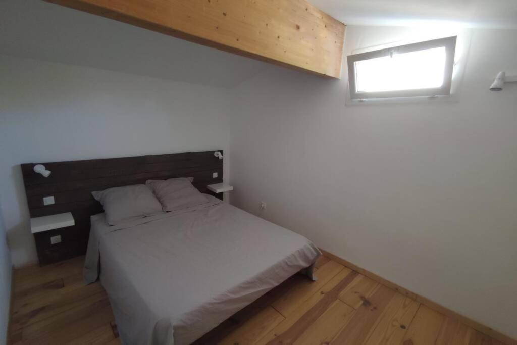 Logement Tout Confort Au Calme Entre Saint Tropez Et Les Gorges Du Verdon Le Thoronet Exterior foto