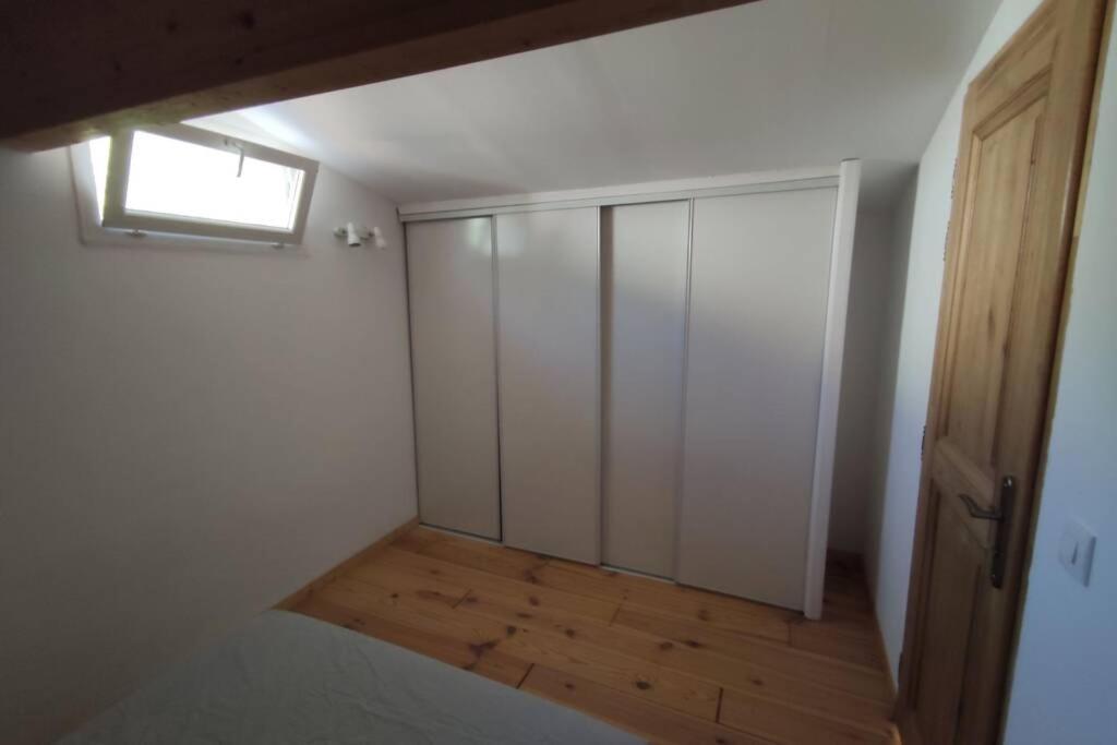 Logement Tout Confort Au Calme Entre Saint Tropez Et Les Gorges Du Verdon Le Thoronet Exterior foto